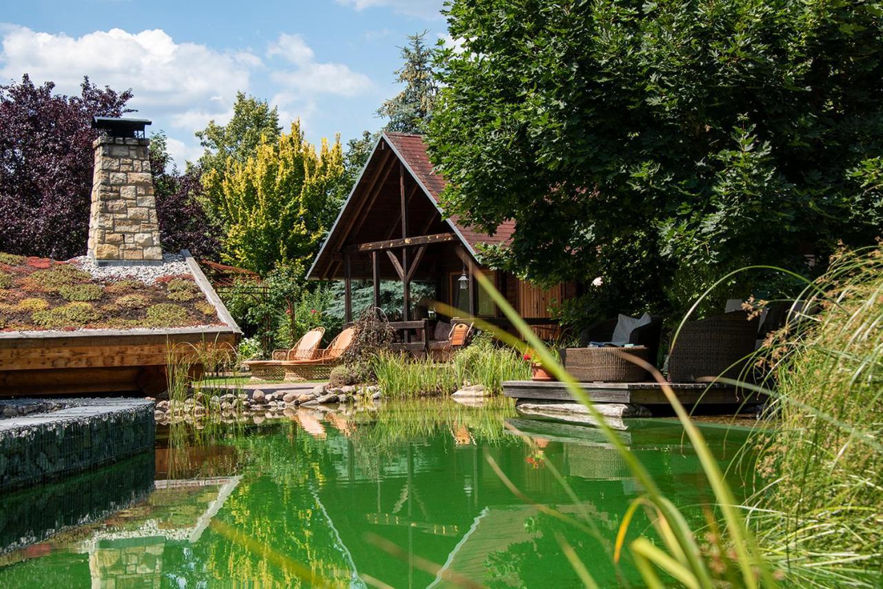 Wellnesshotel Seeschloesschen - Privat- Spa & Naturresort Senftenberg Exterior foto